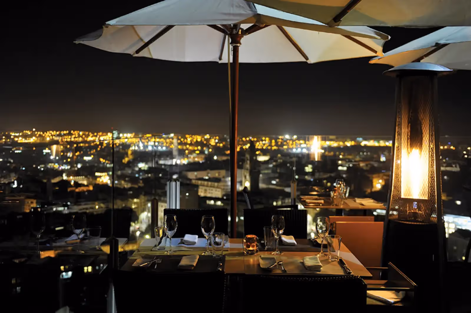 Rooftop 17º Restaurante & Bar à Porto - 1