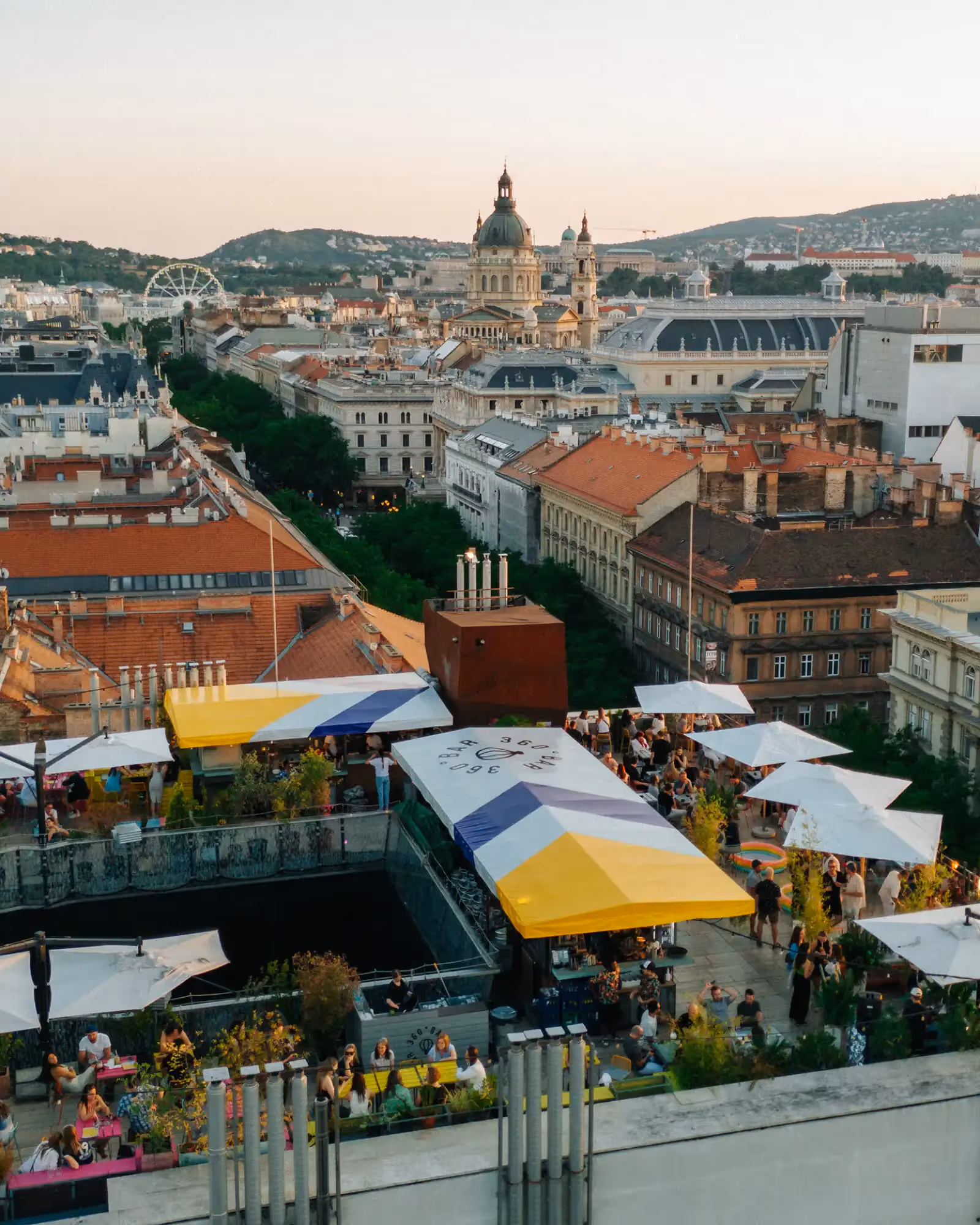 Rooftop 360 Bar à Budapest - 1