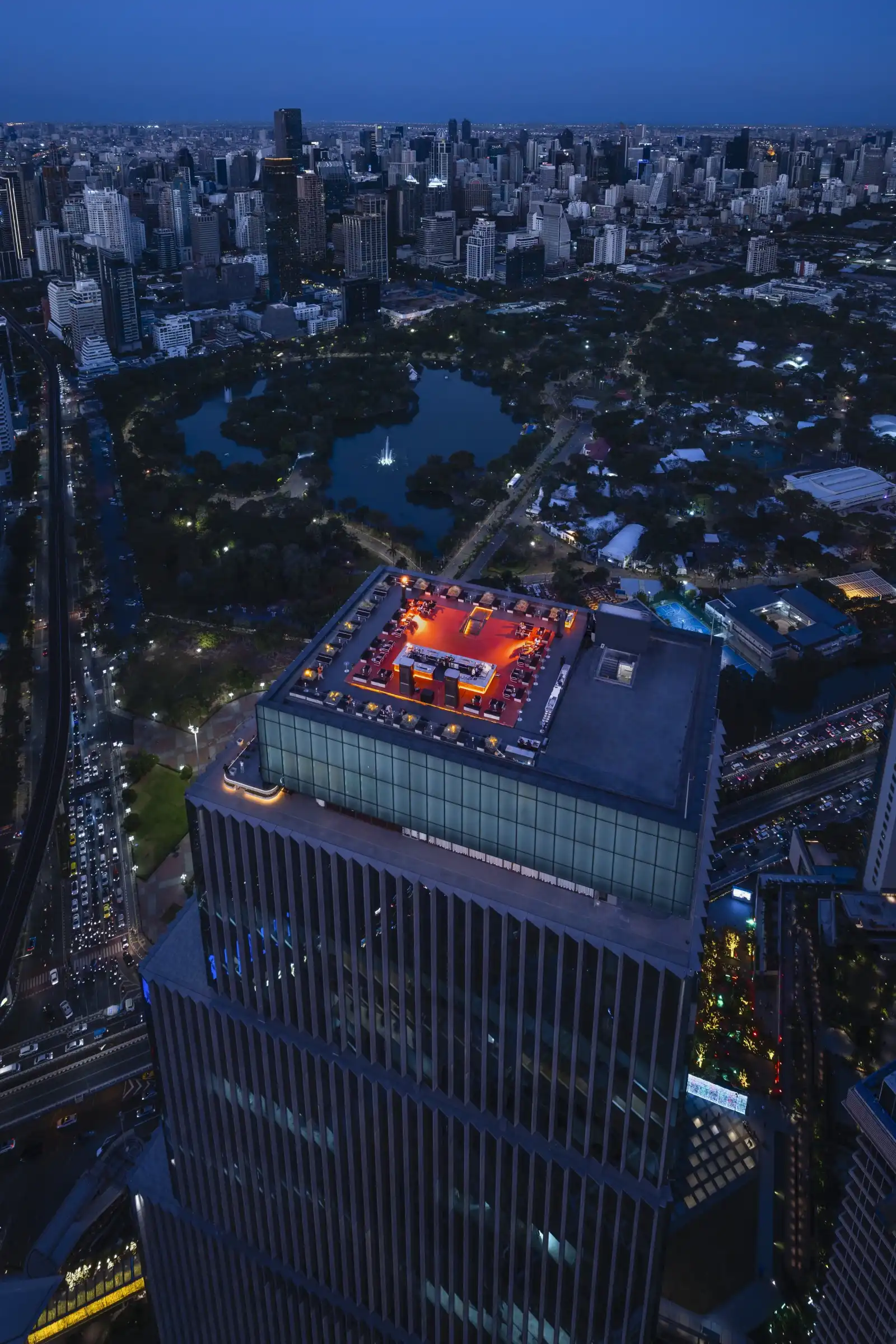 Rooftop ÆTHER à Bangkok - 3