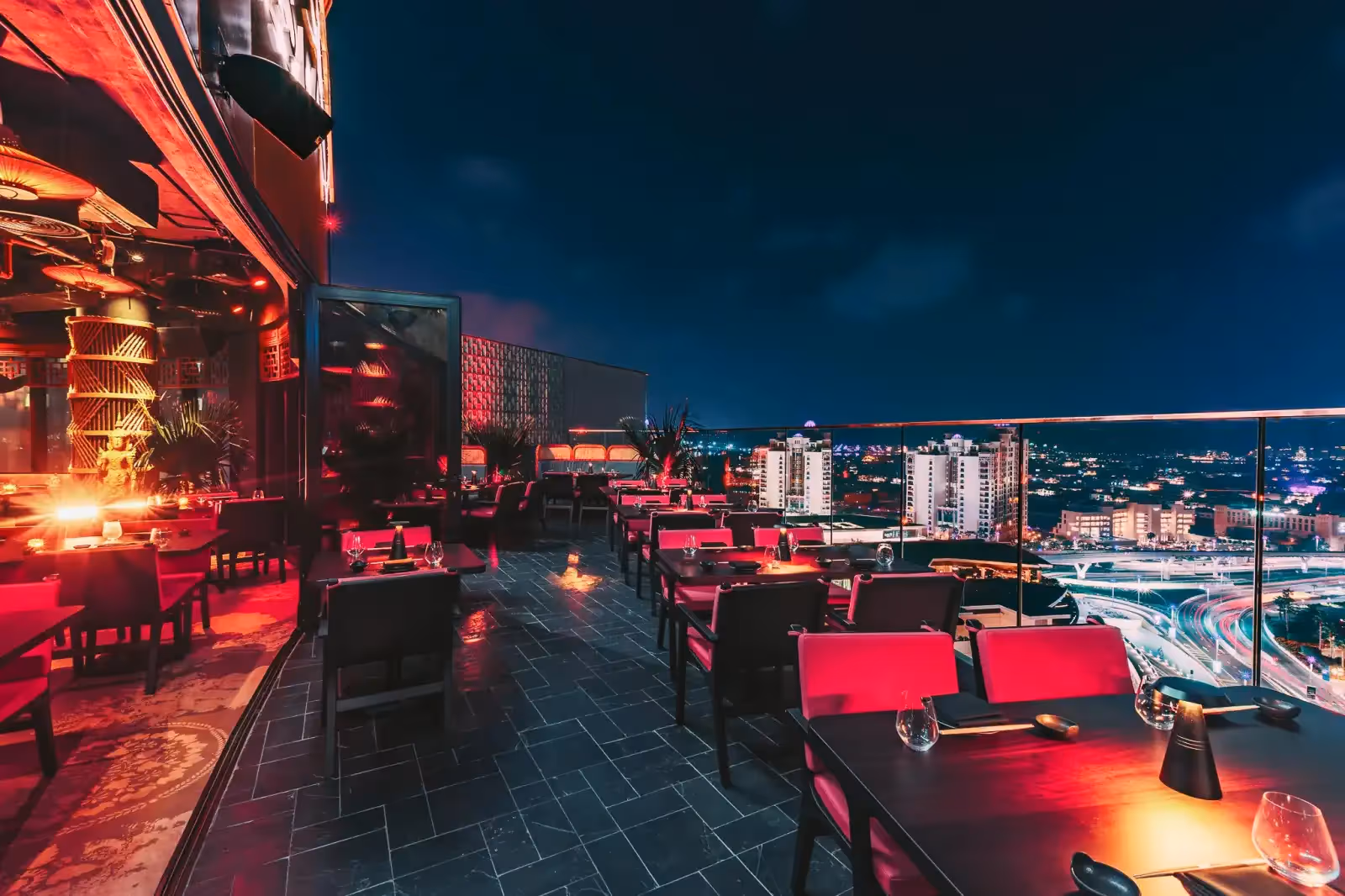 Rooftop Asia Asia Palm Jumeirah à Dubaï - 1