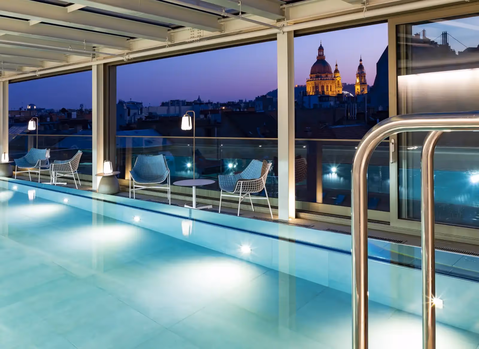 Rooftop Cortile Sky Bar & Pool à Budapest - 2