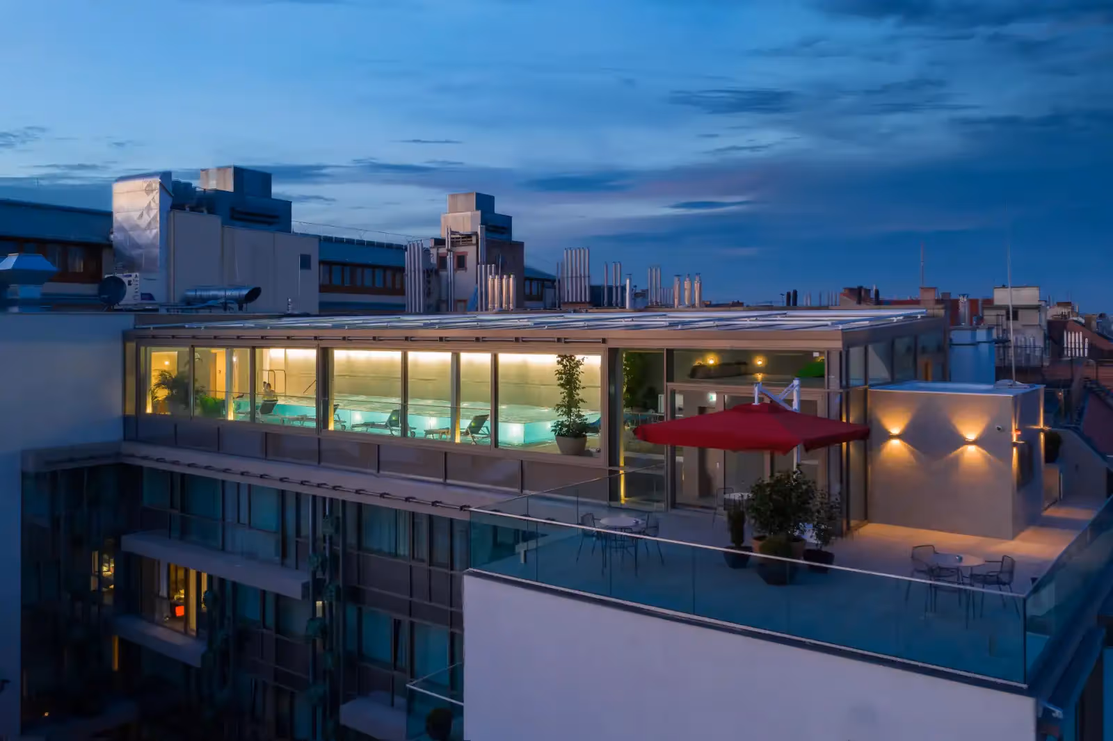 Rooftop Cortile Sky Bar & Pool à Budapest - 4
