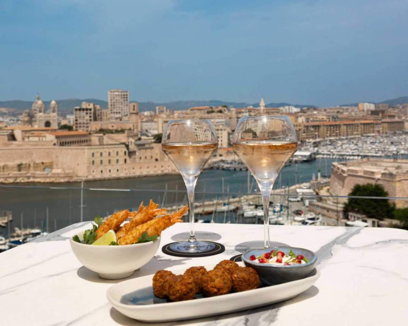 Rooftop Le Dantès Skylounge à Marseille