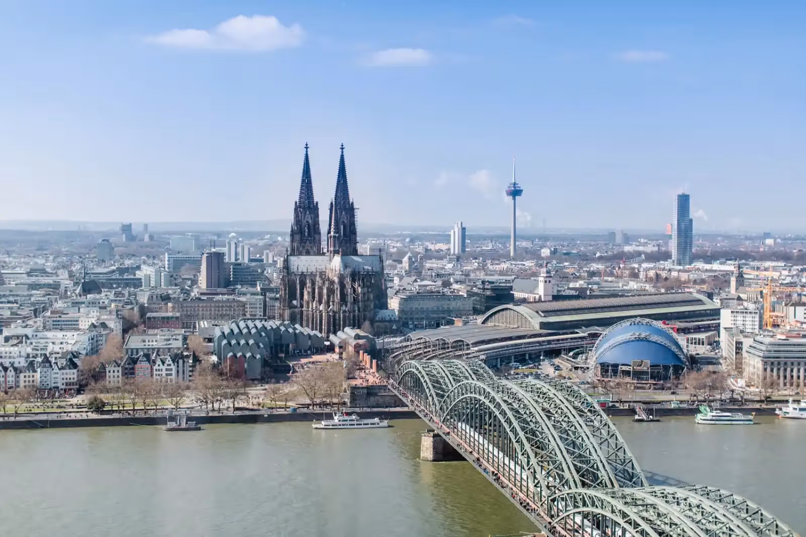 Rooftop KölnSKY à Cologne - 2