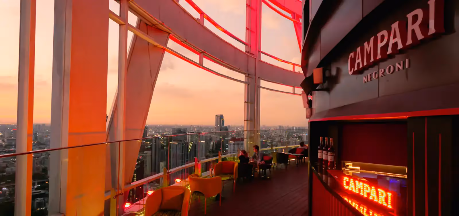 Rooftop Red Sky à Bangkok - 2