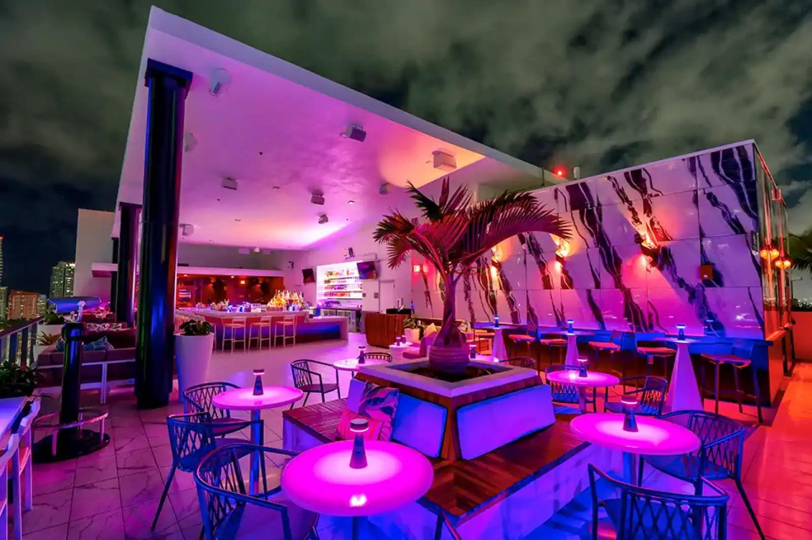 Rooftop Rosa Sky à Miami - 3