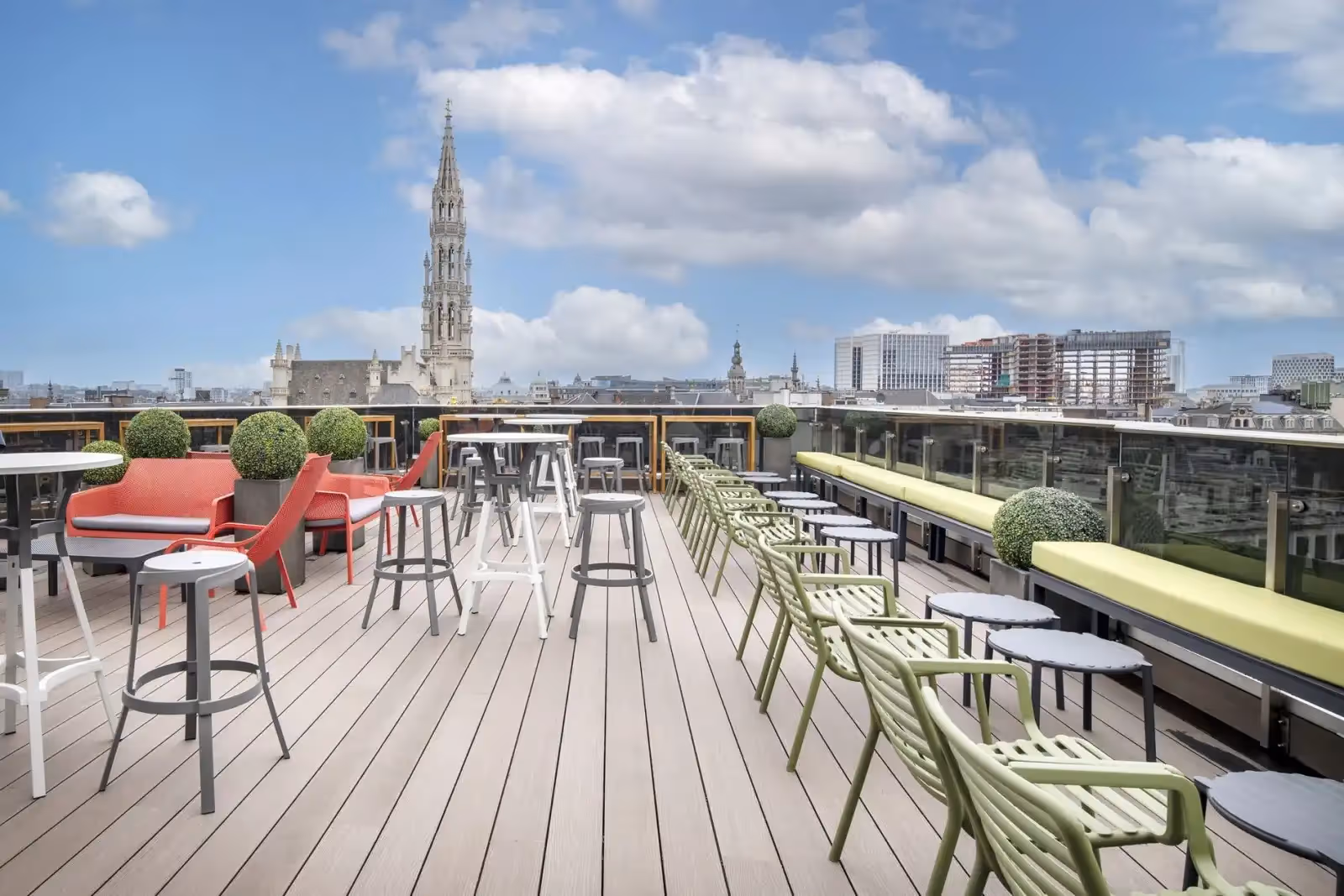 Secret Rooftop by Warwick à Bruxelles - 1
