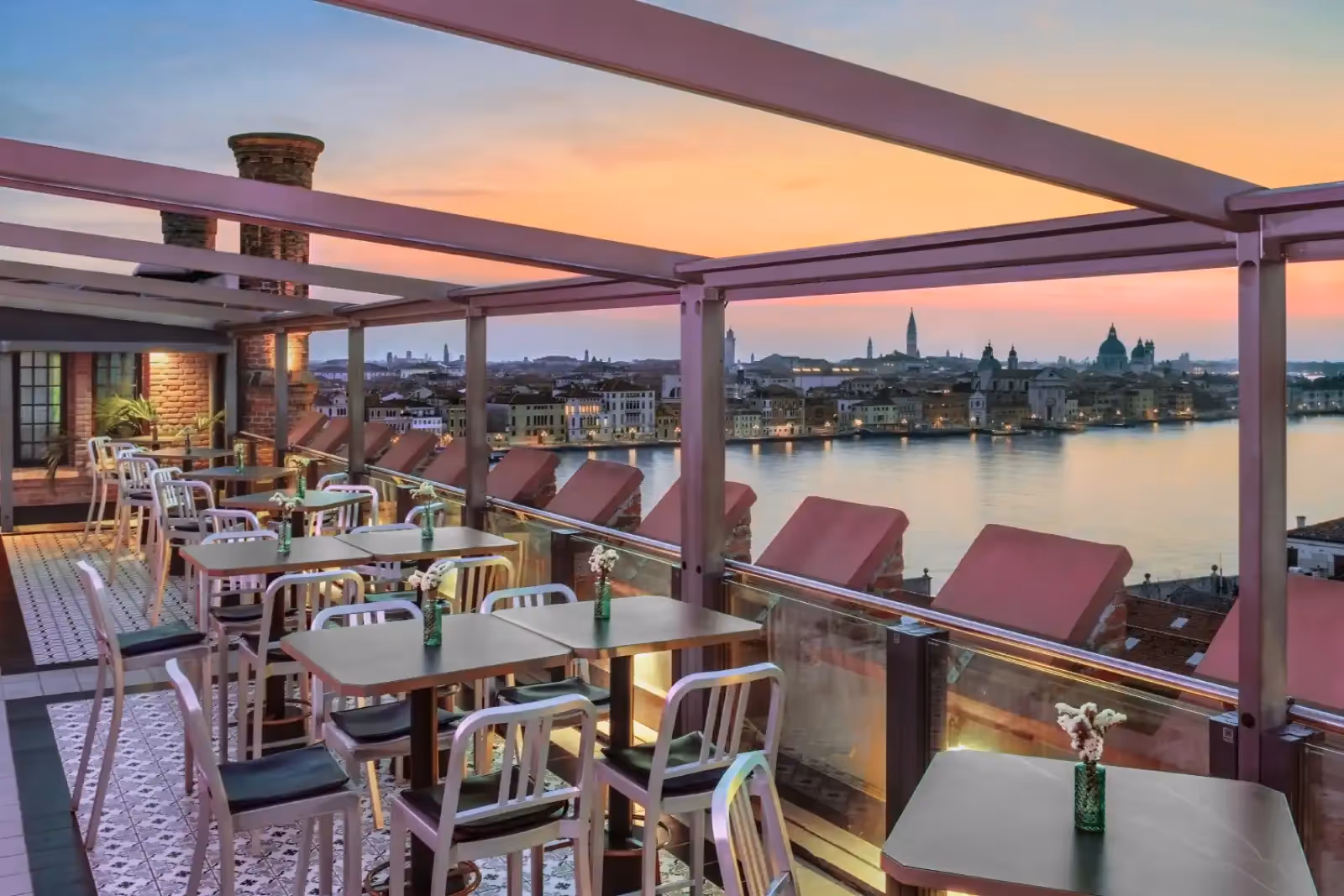 Skyline Rooftop Bar à Venise - 2
