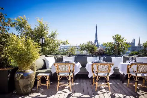 Rooftop Mūn Paris