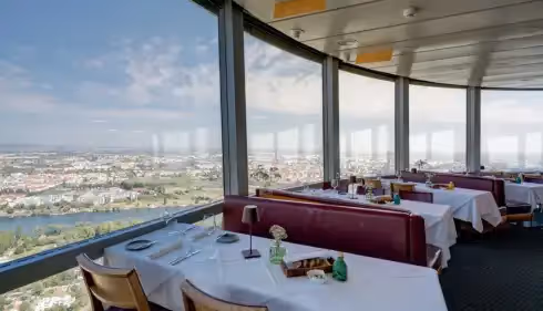 Rooftop Turm Restaurant Vienne