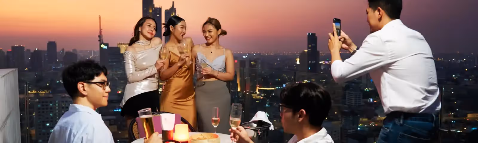 Yào Rooftop Bar à Bangkok - 1